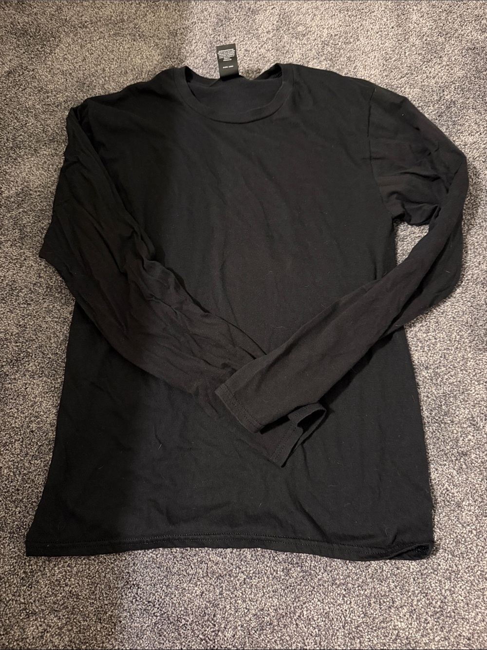 Hanes Men's Black Long Sleeve Crewneck Shirt - Solid Black